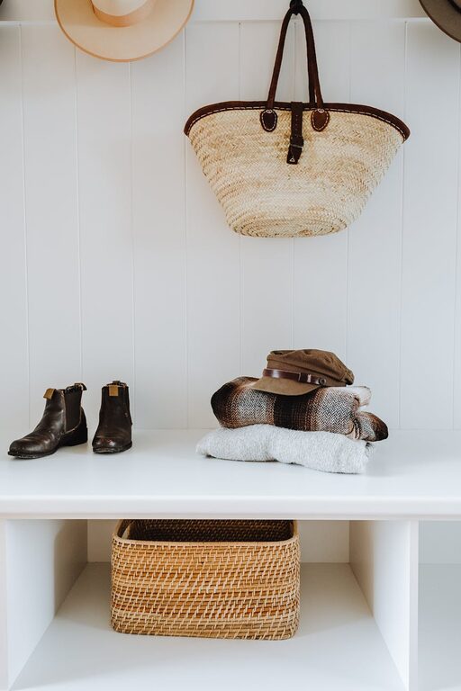 Simple Ways to Organize Your Entryway for a Tidy Home